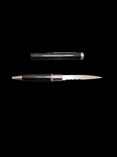 Load image into Gallery viewer, Discreet Pen